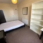 Rent 6 bedroom student apartment in Nottingham