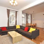 Pronajměte si 3 ložnic/e byt o rozloze 119 m² v Prague