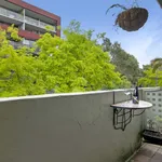 Rent 2 bedroom apartment in Redfern