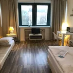 Rent 1 bedroom apartment of 28 m² in Cologne