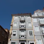 Rent 1 bedroom apartment of 45 m² in lisbon