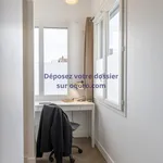 Appartement de 17 m² avec 15 chambre(s) en location à Bron