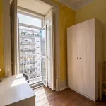 Rent a room in lisbon