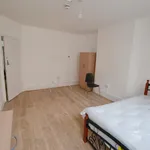 Rent 4 bedroom apartment in London