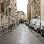 Rent 2 bedroom apartment of 38 m² in Paris