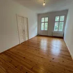 Rent 5 bedroom apartment of 148 m² in Berlin