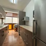 Rent a room of 85 m² in Granada