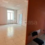 Rent 15 bedroom apartment of 380 m² in Napoli