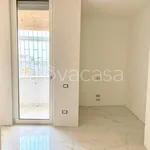 Rent 3 bedroom apartment of 81 m² in Napoli