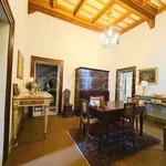 Rent 5 bedroom apartment of 163 m² in Osimo