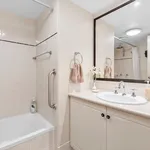 Rent 1 bedroom apartment in Cairns City