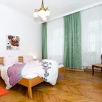 Miete 3 Schlafzimmer wohnung von 77 m² in Wien