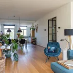 Huur 4 slaapkamer appartement van 215 m² in Archipelbuurt