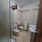 Affitto 3 camera appartamento di 60 m² in Desenzano del Garda