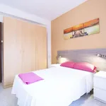 Rent a room of 80 m² in madrid