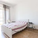 Rent a room of 100 m² in rome