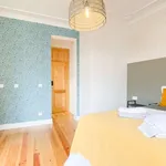 Rent 4 bedroom apartment in lisbon