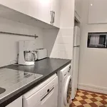 Appartement de 540 m² avec 2 chambre(s) en location à Paris