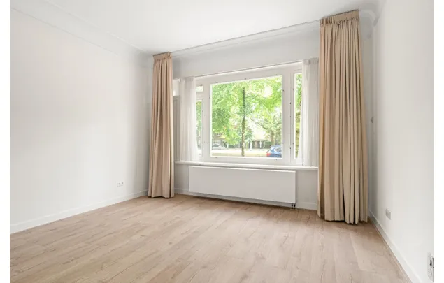 Huur 2 slaapkamer appartement van 109 m² in Amsterdam