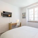 Rent a room in lisbon