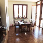 Rent 3 bedroom apartment of 95 m² in Laveno-Mombello