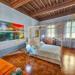 Rent 7 bedroom apartment of 220 m² in Firenze