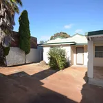 Rent 3 bedroom house in Victoria Park