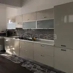 Rent 2 bedroom apartment of 90 m² in Torino