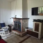 Affitto 2 camera casa di 65 m² in Civitavecchia