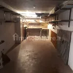 Rent 5 bedroom apartment of 100 m² in Bologna