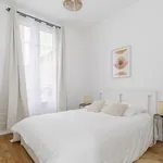 Rent 3 bedroom apartment of 50 m² in Clichy