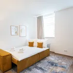 Miete 2 Schlafzimmer wohnung von 85 m² in Dresden