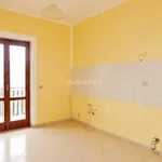 Rent 4 bedroom apartment of 145 m² in Settingiano