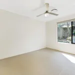 Rent 4 bedroom house in Coolum Beach