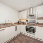 Rent 2 bedroom flat in Elmbridge