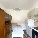 Rent 2 bedroom apartment of 85 m² in Adro