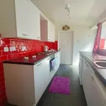 Rent 3 bedroom house in East Midlands