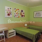 Affitto 5 camera appartamento di 115 m² in Trieste