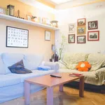 Rent a room of 100 m² in madrid