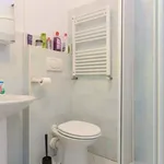 Rent 6 bedroom apartment in Rome