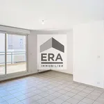 Rent 3 bedroom apartment of 79 m² in Marseille