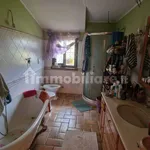 Rent 4 bedroom apartment of 170 m² in Roma