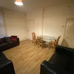 Rent 5 bedroom house in East Midlands