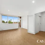 Rent 2 bedroom apartment in St Kilda West