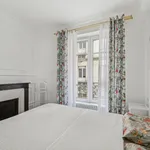 Rent 1 bedroom apartment of 59 m² in Paris