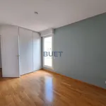 Appartement de 120 m² avec 5 chambre(s) en location à Dijon