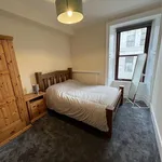 Rent 2 bedroom flat in Aberdeen