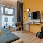 Miete 2 Schlafzimmer wohnung von 19 m² in Kiel