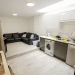 Rent 6 bedroom apartment in West Midlands