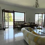 Rent 7 bedroom house of 250 m² in Roma